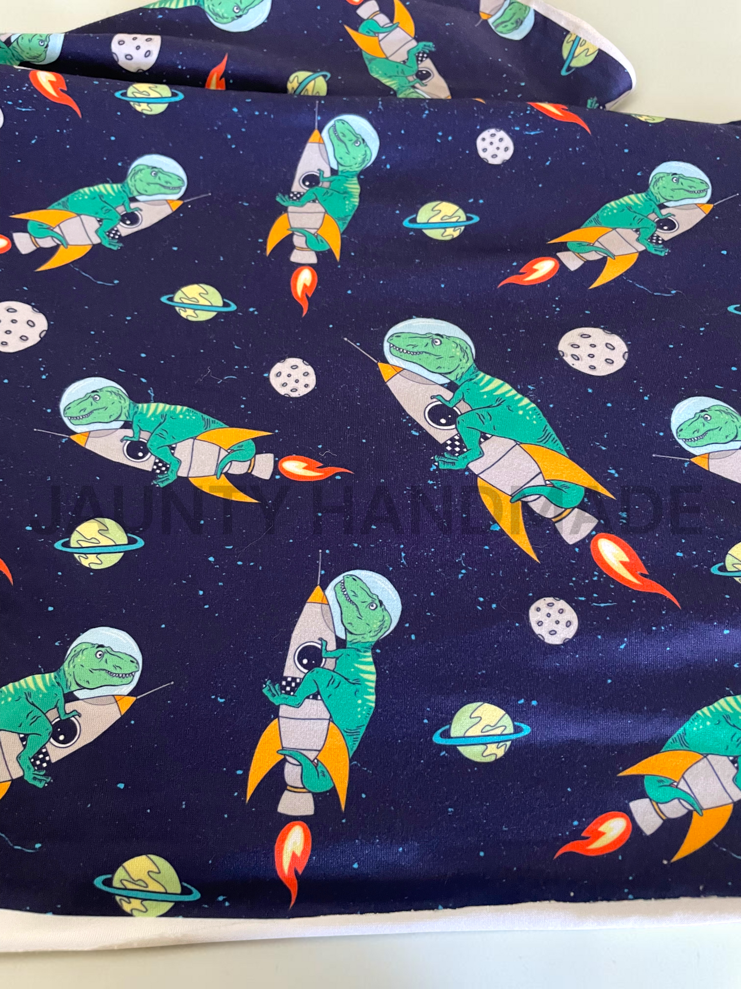 SPACE DINO