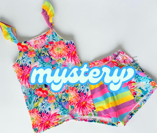 Mystery colorblock shorts and ruffle cami